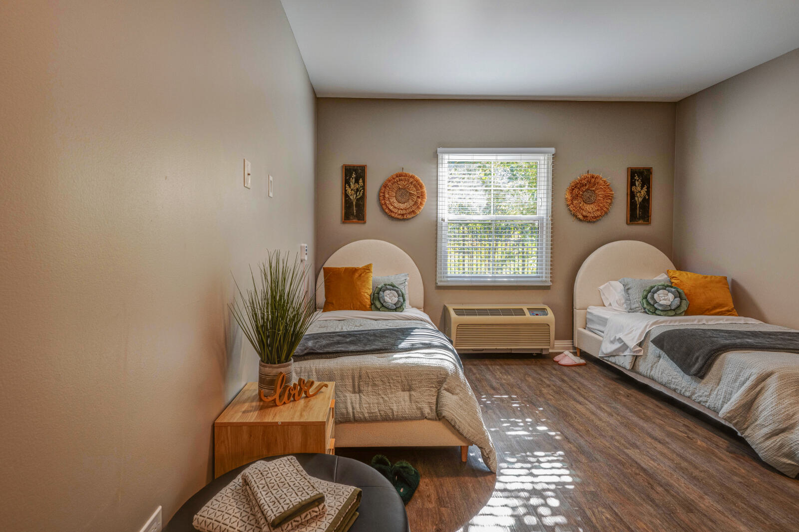 Model Room 5