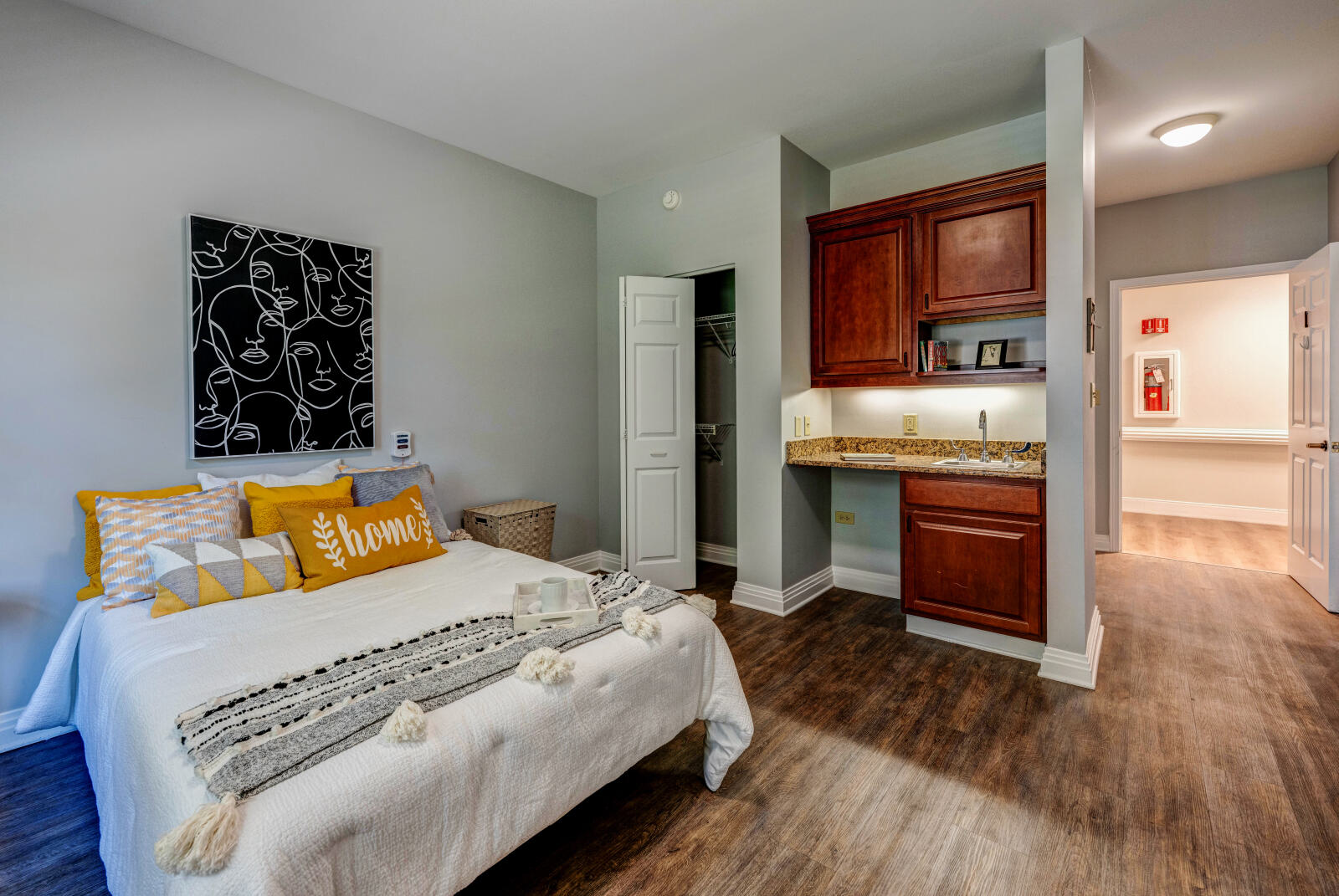 Model Room 7