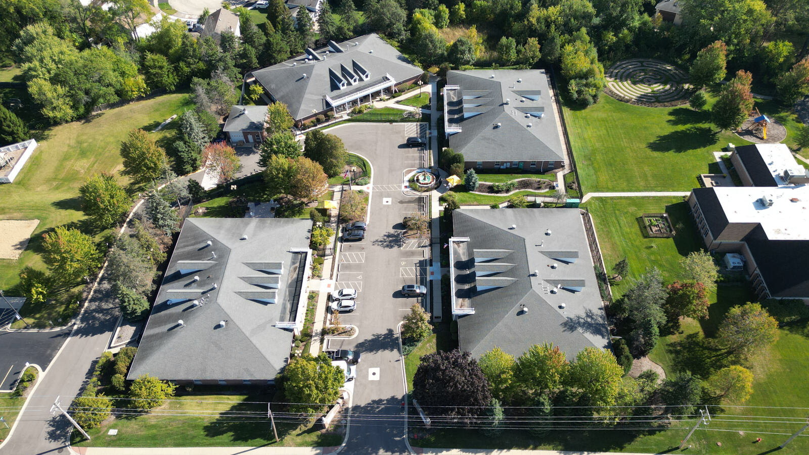 Aerial View of The Auberge at Lake Zurich 1