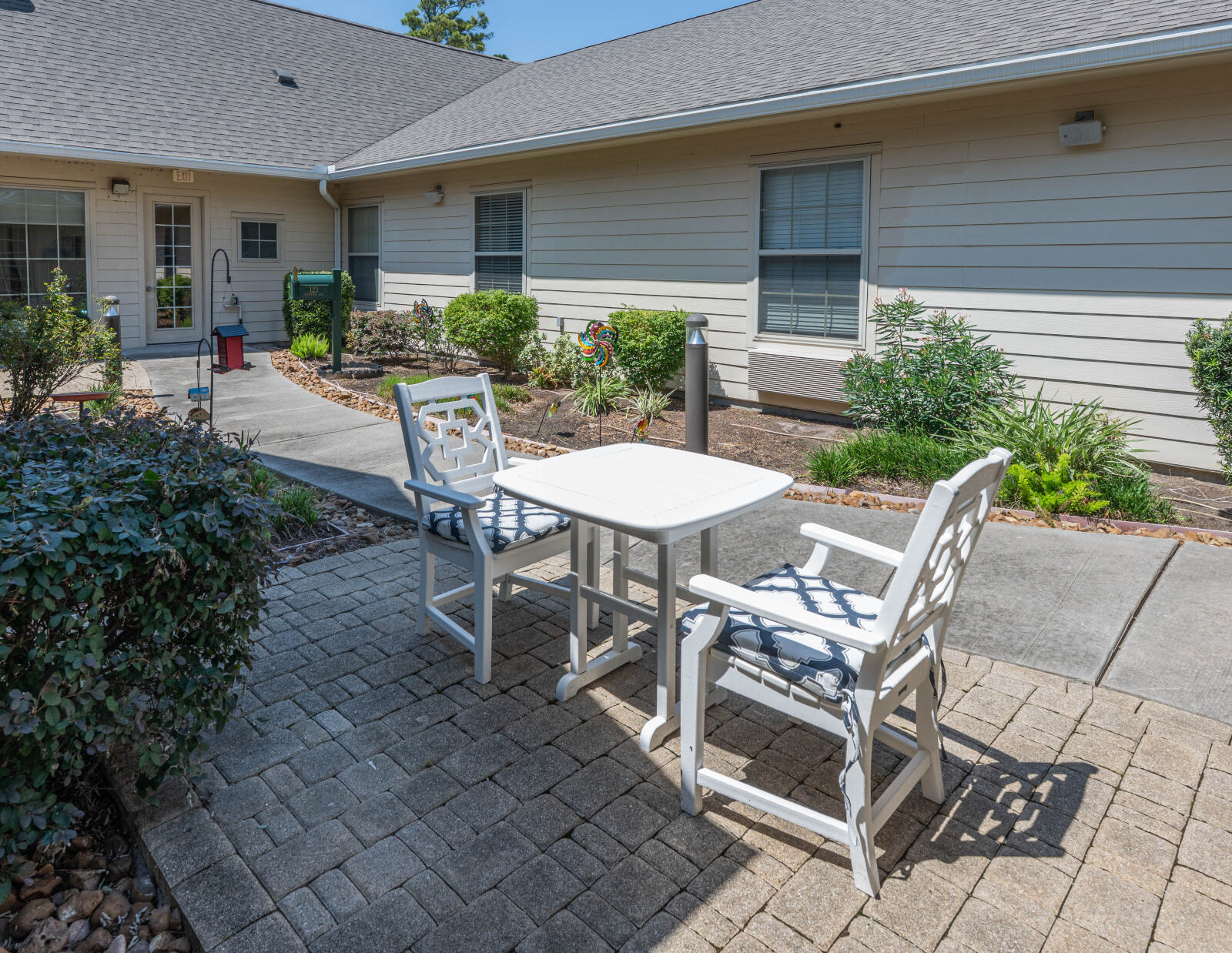 Mini Courtyard 1