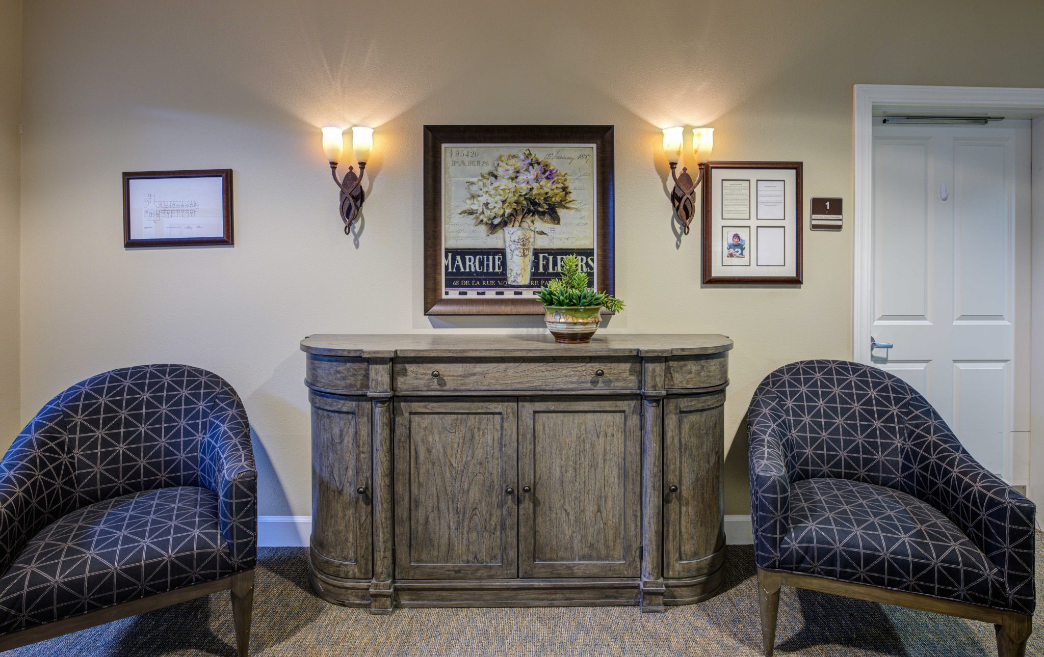 Hallway Seating