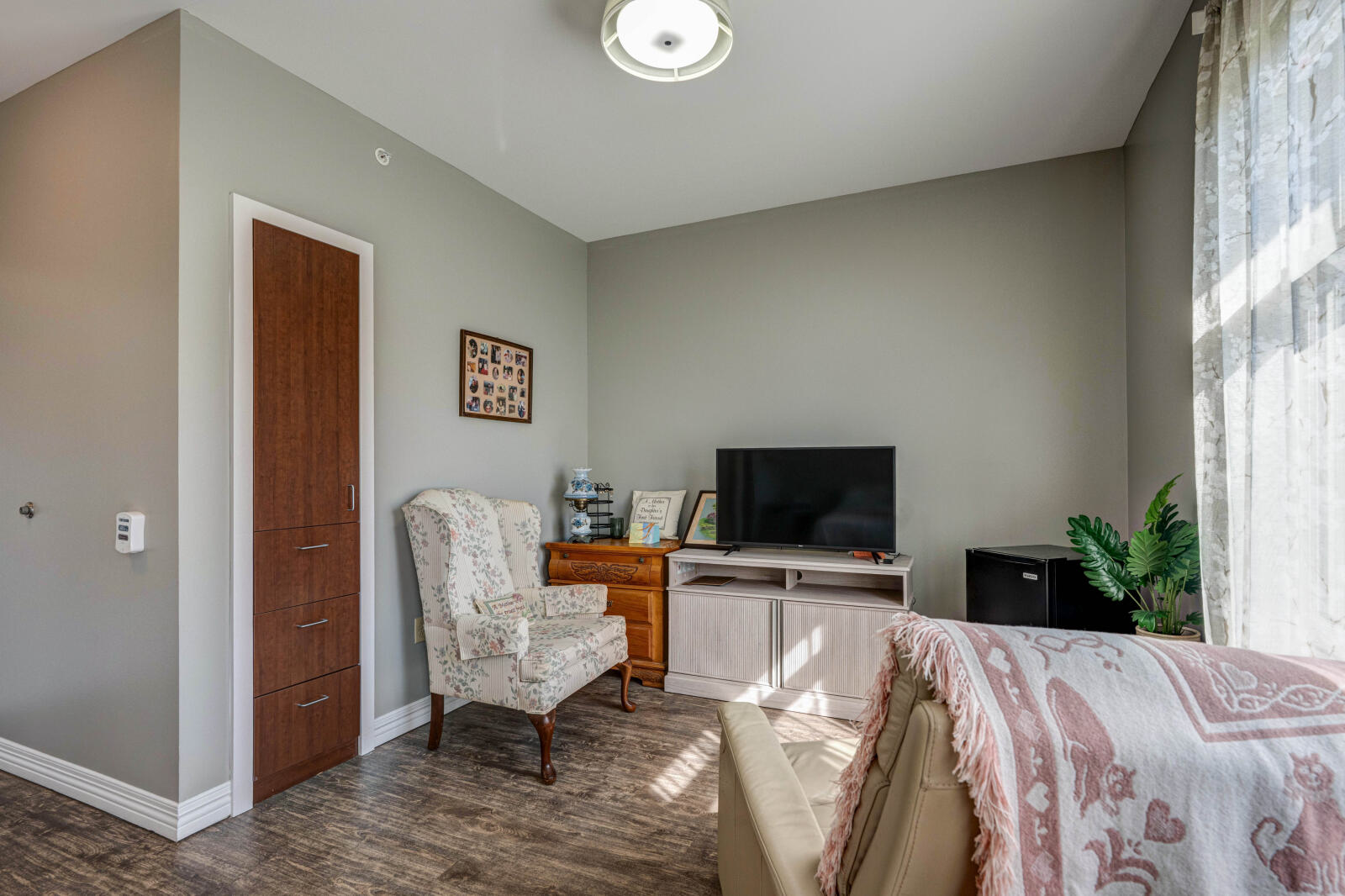 Resident Room 1