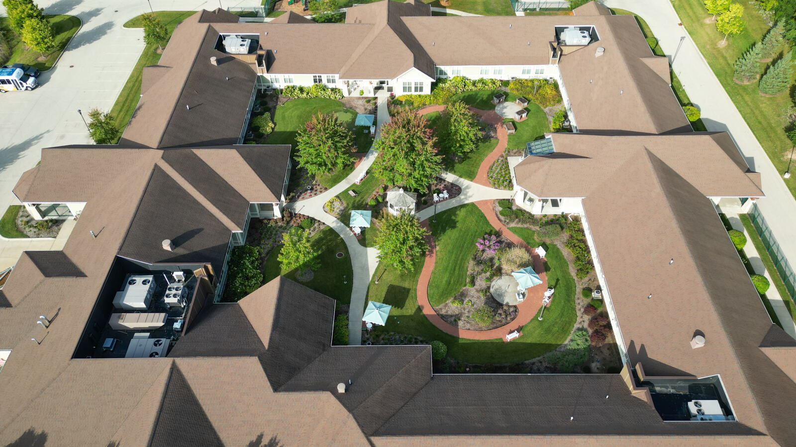 Aerial View of Courtyard 1
