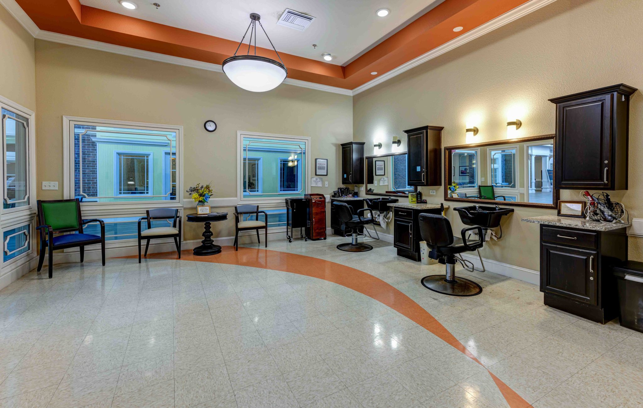 Beauty Salon 1