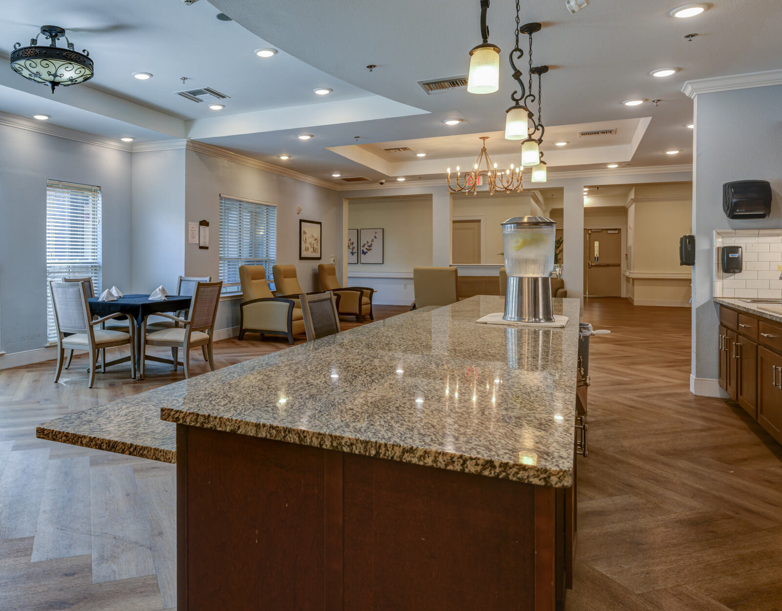 Kitchen/Dining Area 1