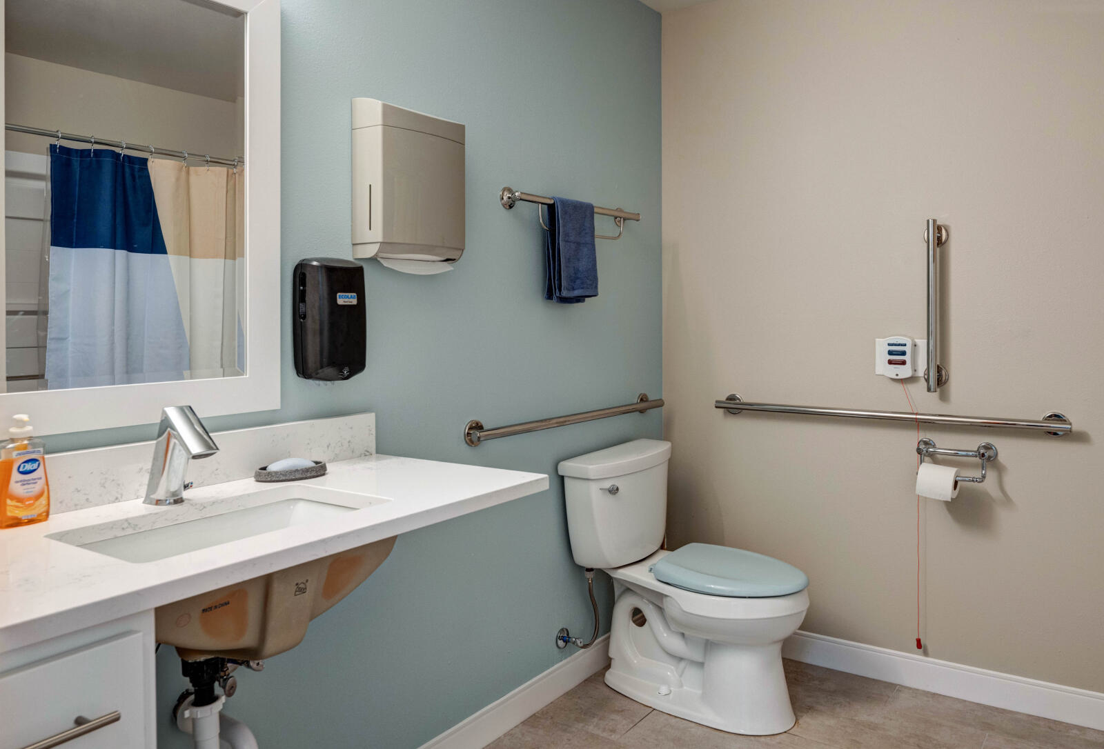 Resident Room 5