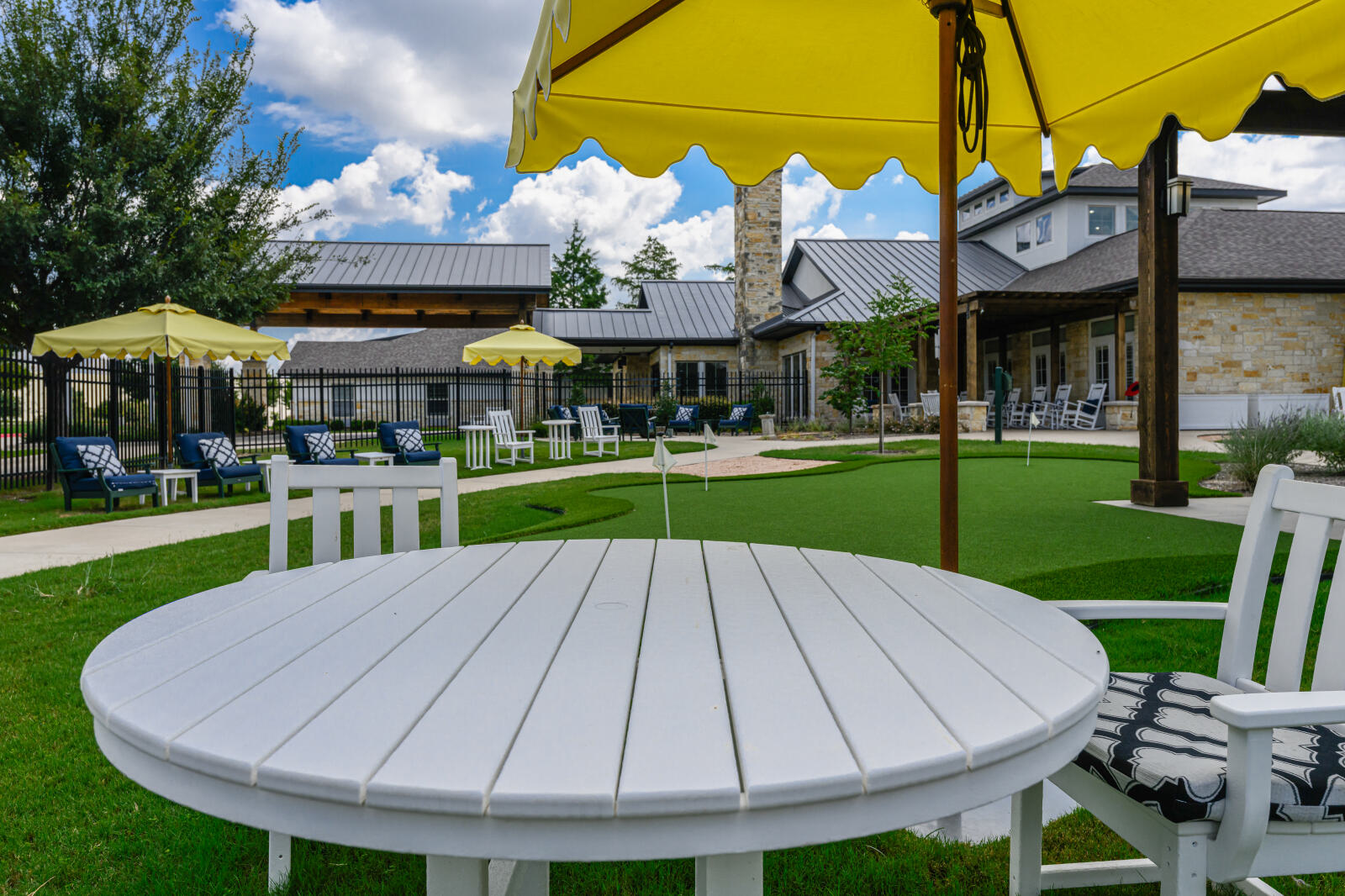 Plano Courtyard6